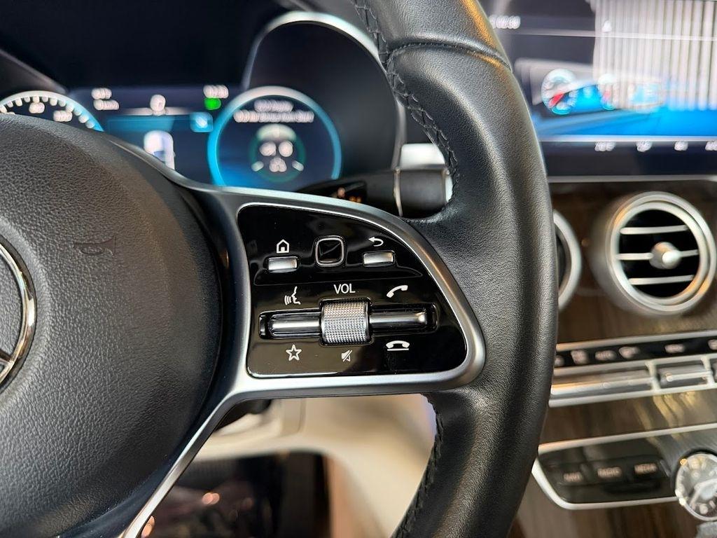 Mercedes-Benz C-Class C300 4MATIC Convertible 2023