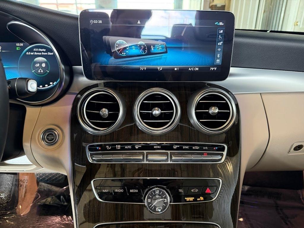 Mercedes-Benz C-Class C300 4MATIC Convertible 2023