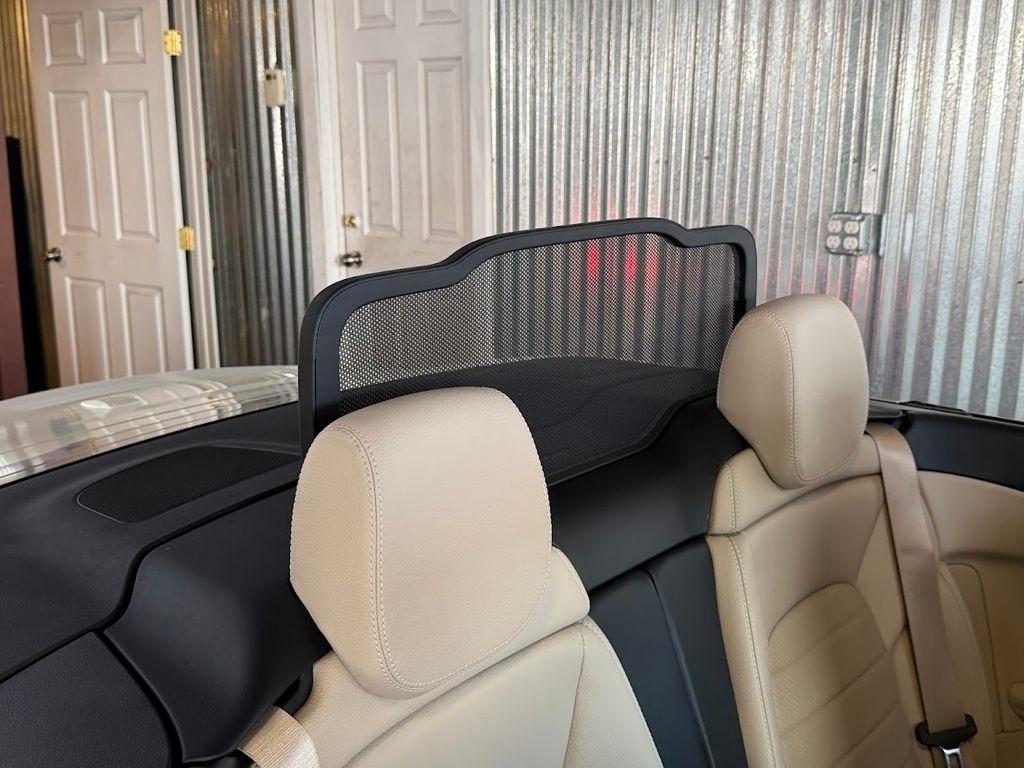 Mercedes-Benz C-Class C300 4MATIC Convertible 2023