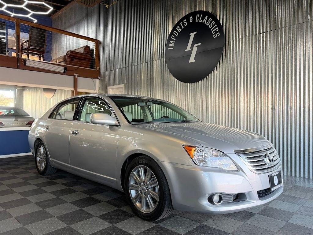 Toyota Avalon Limited 2010