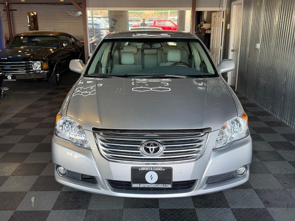 Toyota Avalon Limited 2010