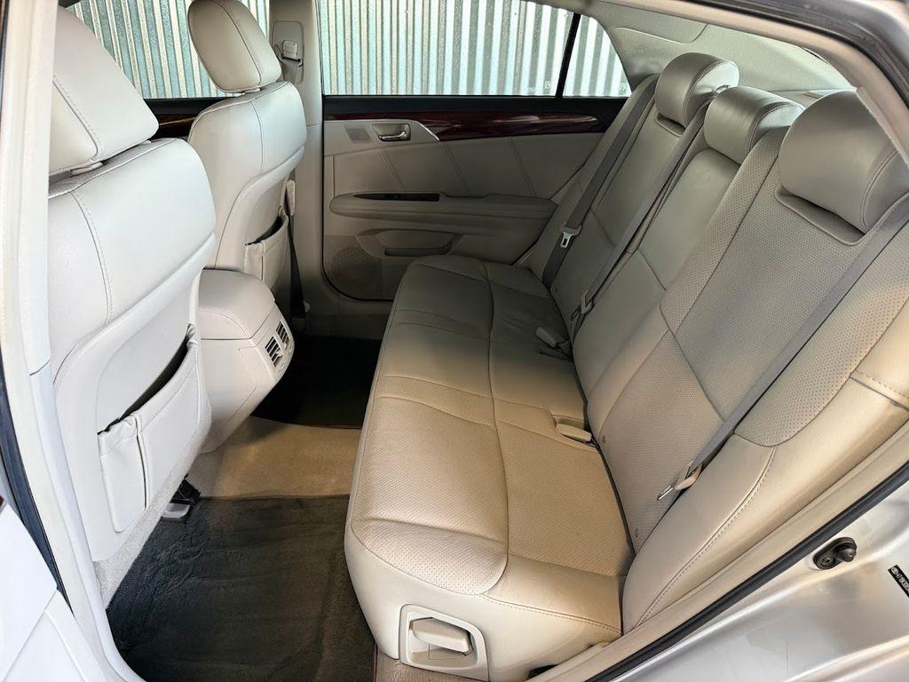 Toyota Avalon Limited 2010