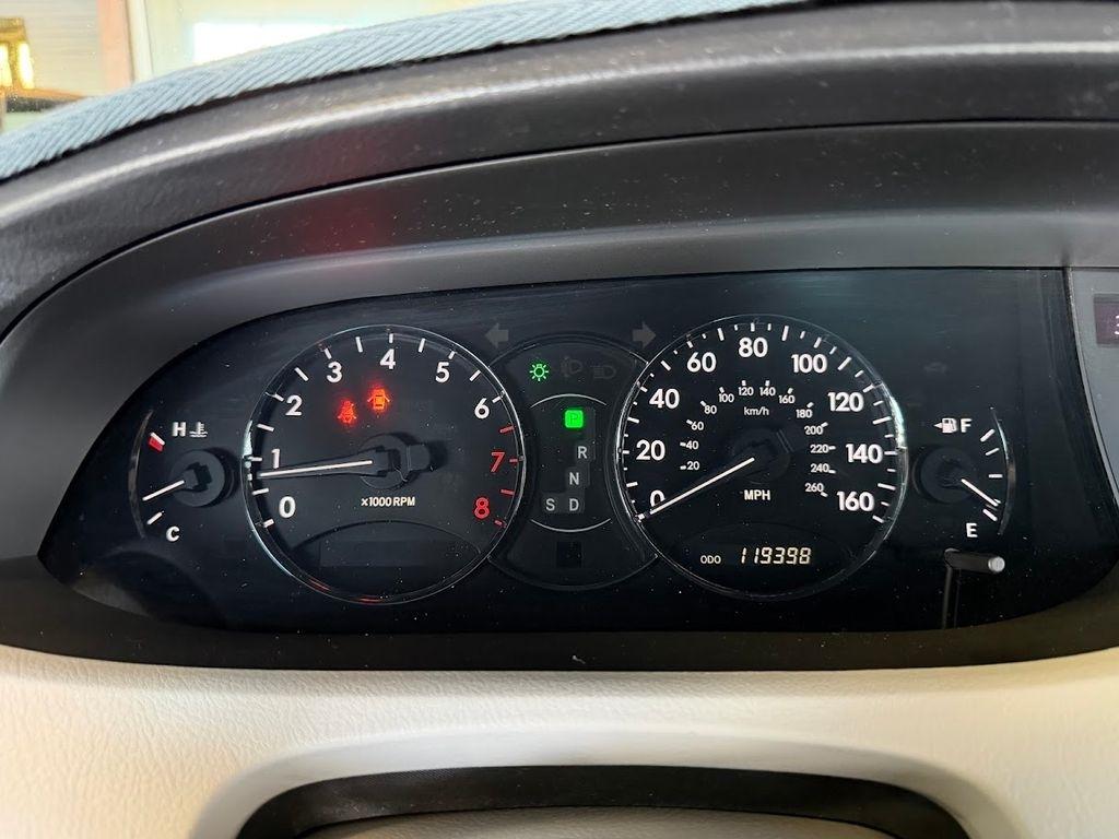 Toyota Avalon Limited 2010