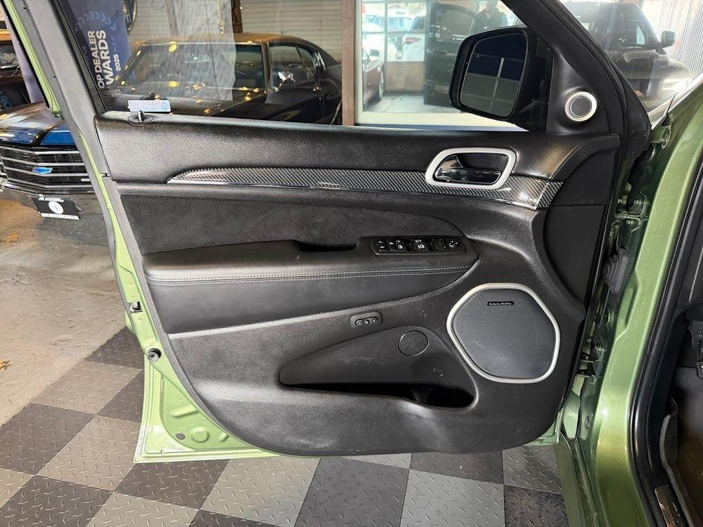 Jeep Grand Cherokee SRT 4WD 2020