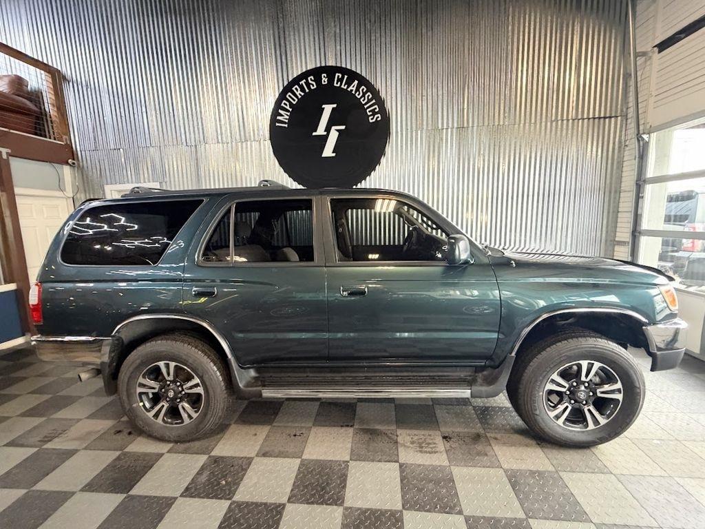 Toyota 4Runner SR5 4WD 1998