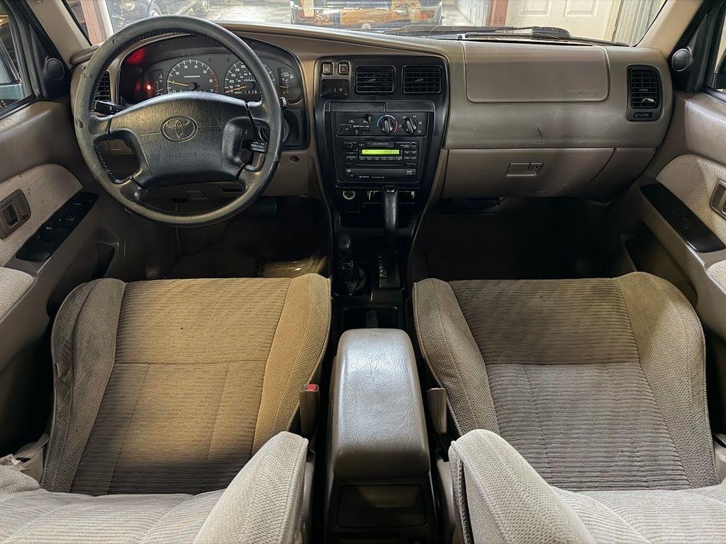 Toyota 4Runner SR5 4WD 1998