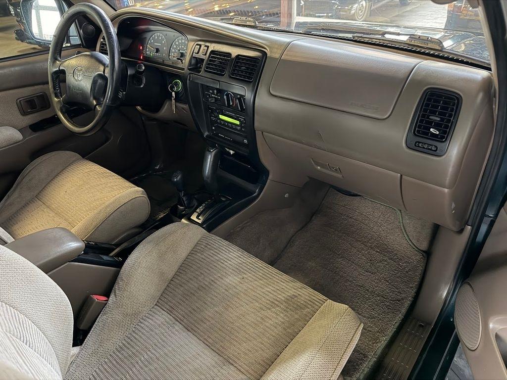 Toyota 4Runner SR5 4WD 1998