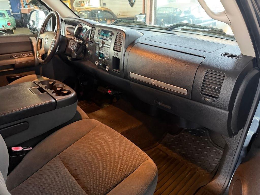 Chevrolet Silverado 1500 LT1 Crew Cab 4WD 2007