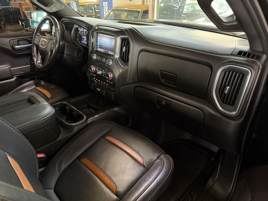 GMC Sierra 1500 AT4 Crew Cab Long Box 4WD 2021