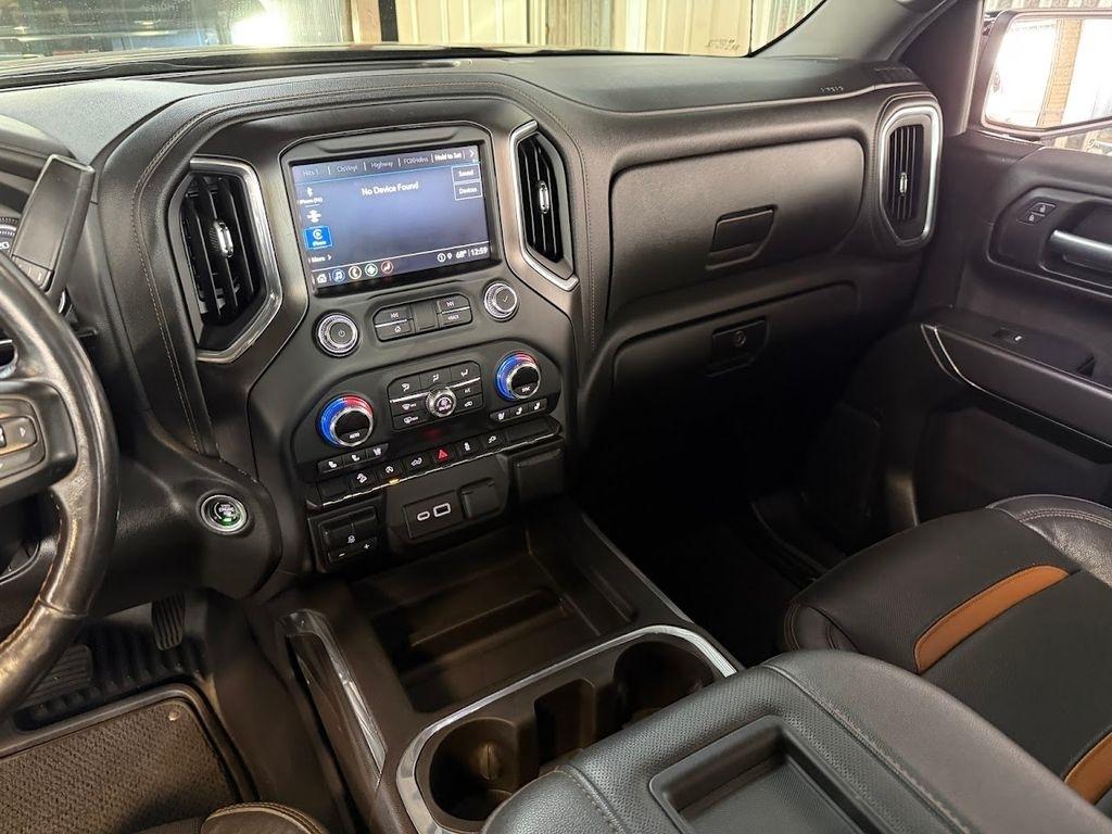 GMC Sierra 1500 AT4 Crew Cab Long Box 4WD 2021