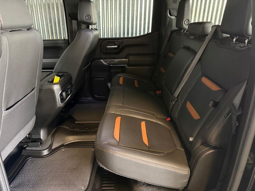 GMC Sierra 1500 AT4 Crew Cab Long Box 4WD 2021