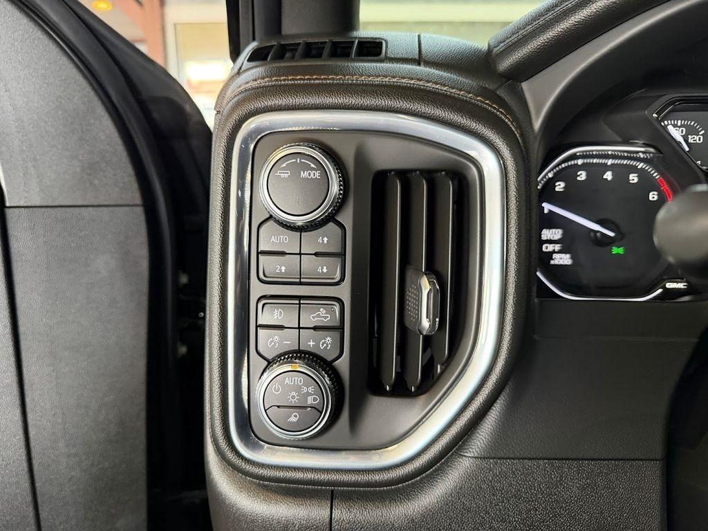 GMC Sierra 1500 AT4 Crew Cab Long Box 4WD 2021