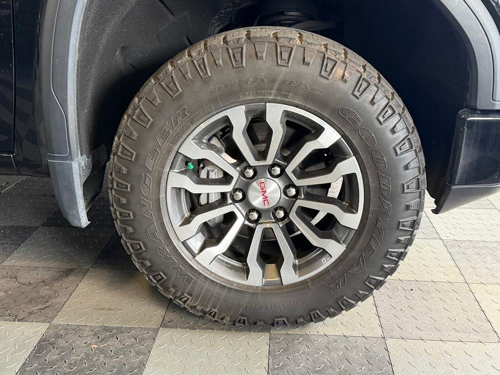 GMC Sierra 1500 AT4 Crew Cab Long Box 4WD 2021