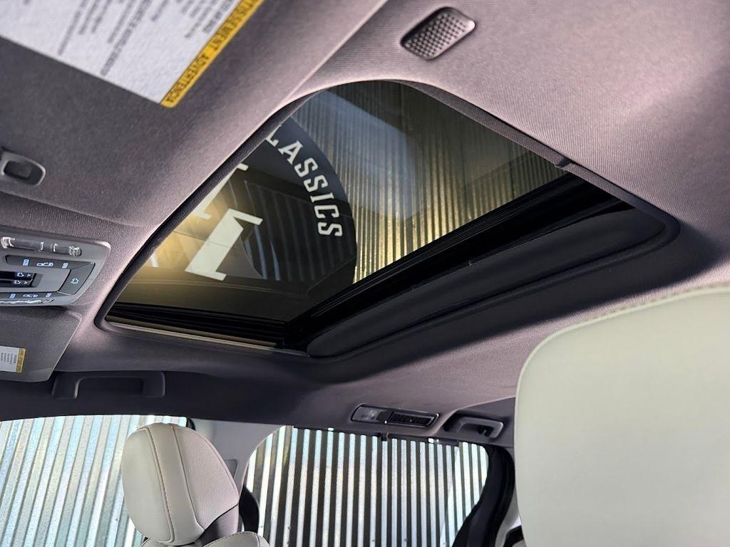 Toyota Sienna Unknown 2024