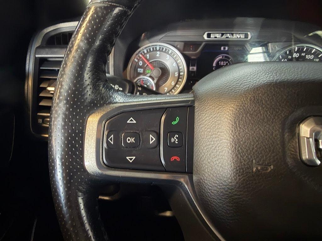 RAM 1500 Sport Crew Cab 4WD 2020