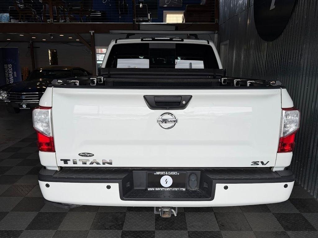 Nissan Titan SV Crew Cab 2WD 2019
