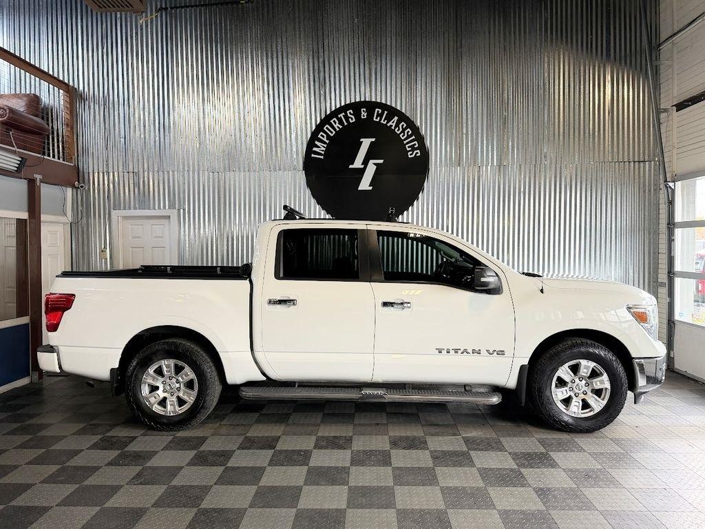 Nissan Titan SV Crew Cab 2WD 2019
