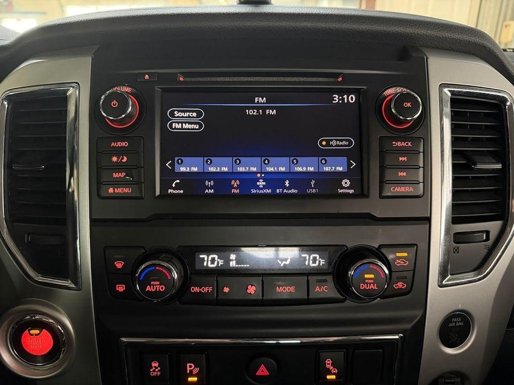 Nissan Titan SV Crew Cab 2WD 2019