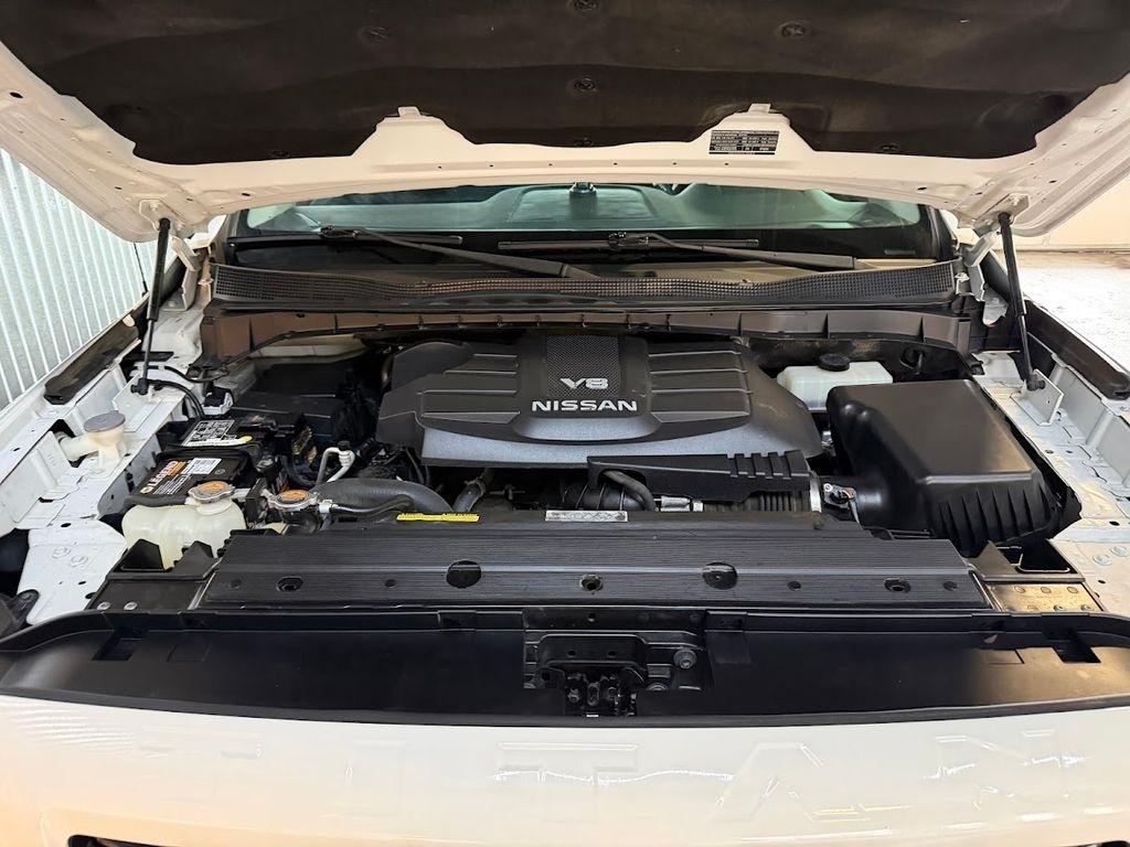 Nissan Titan SV Crew Cab 2WD 2019