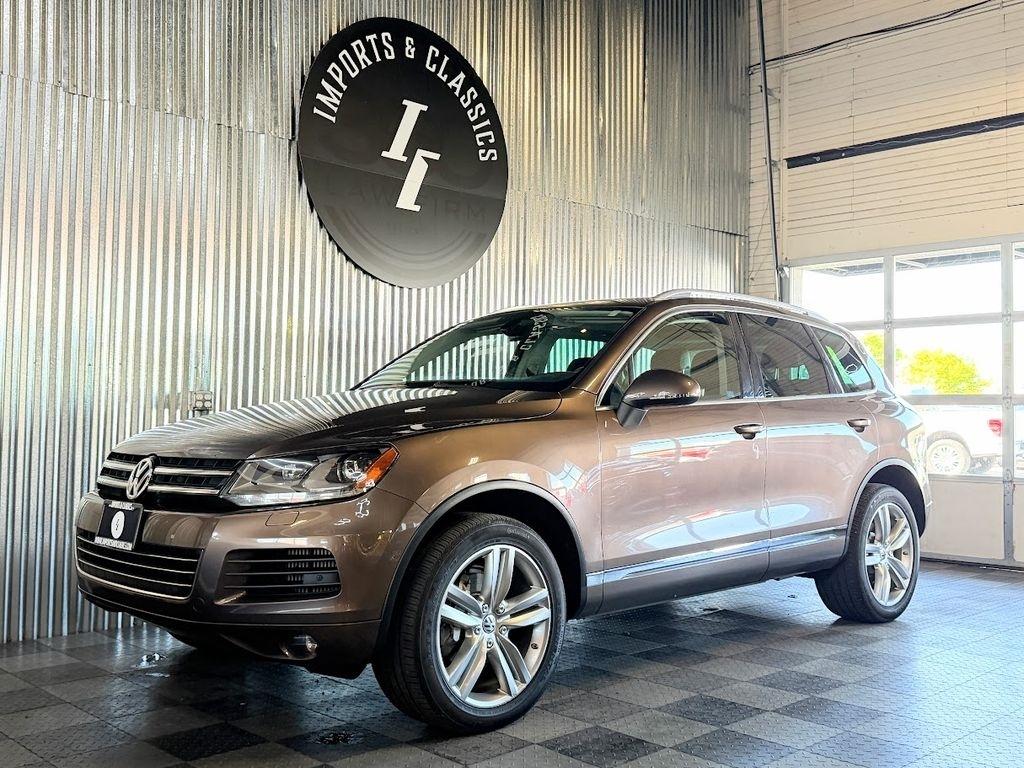 2011 Volkswagen Touareg Sport
