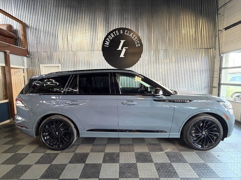 Lincoln Aviator Reserve AWD 2025