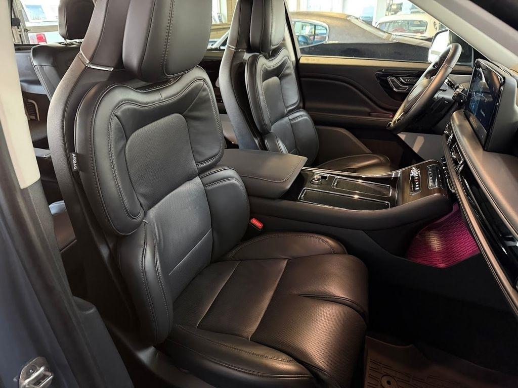 Lincoln Aviator Reserve AWD 2025