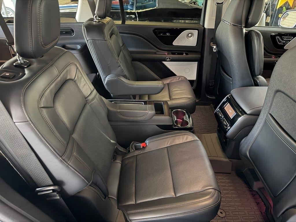 Lincoln Aviator Reserve AWD 2025