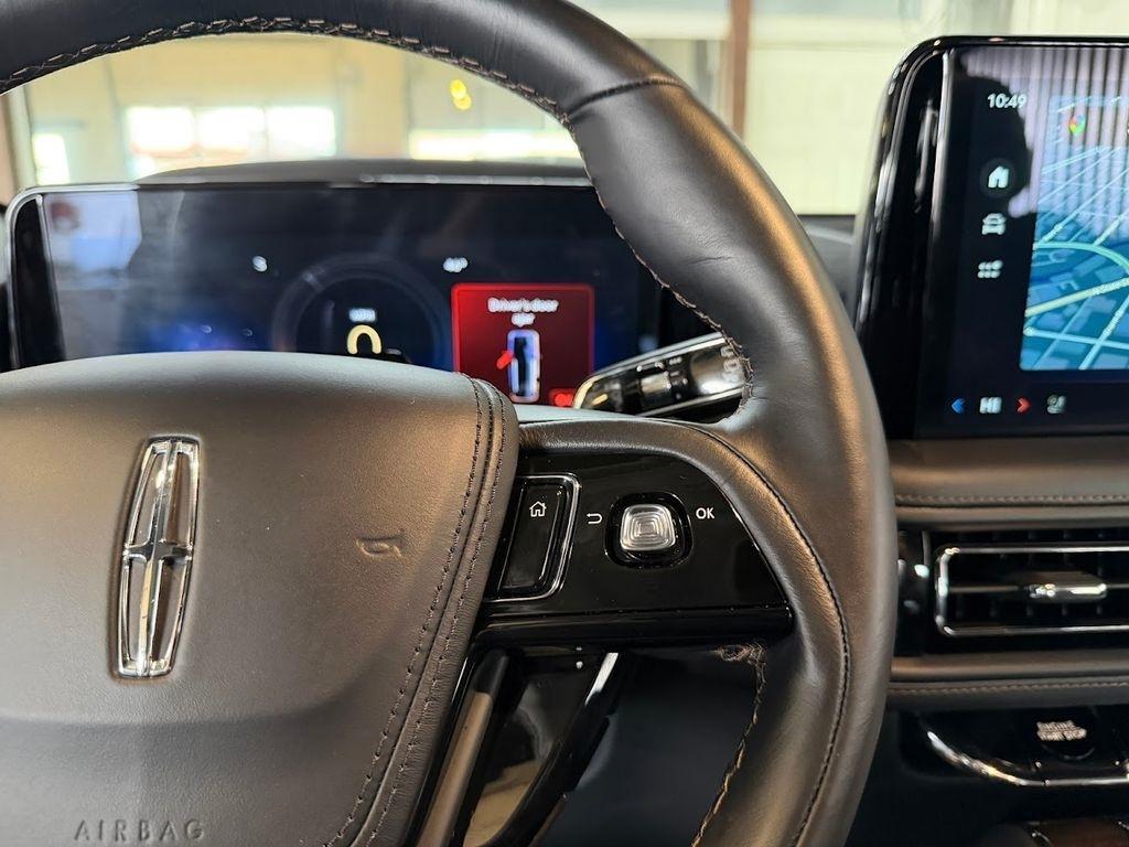 Lincoln Aviator Reserve AWD 2025