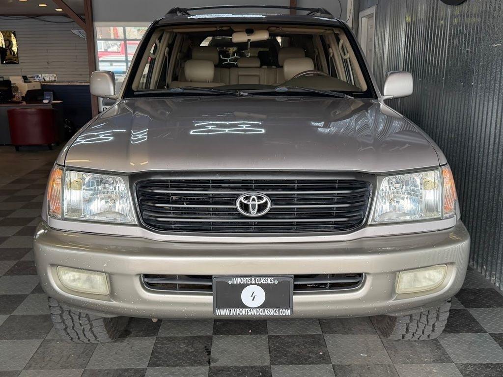 Toyota Land Cruiser 4WD 2000