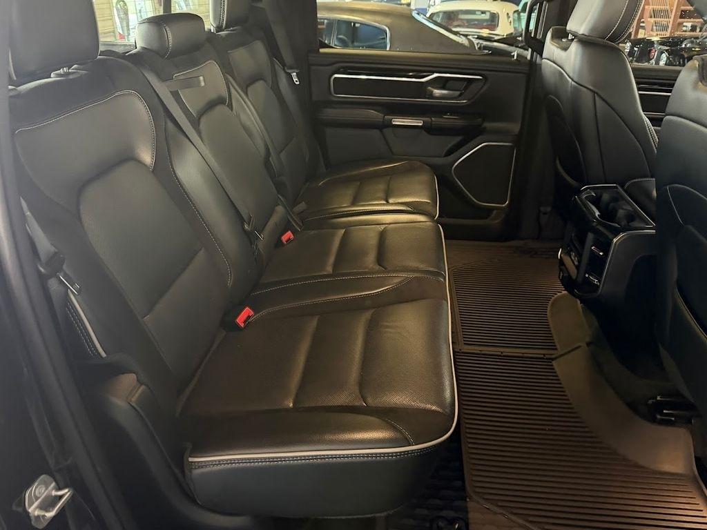 RAM 1500 Laramie Crew Cab SWB 4WD 2021