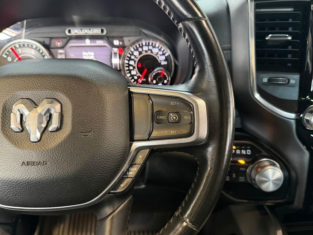 RAM 1500 Laramie Crew Cab SWB 4WD 2021