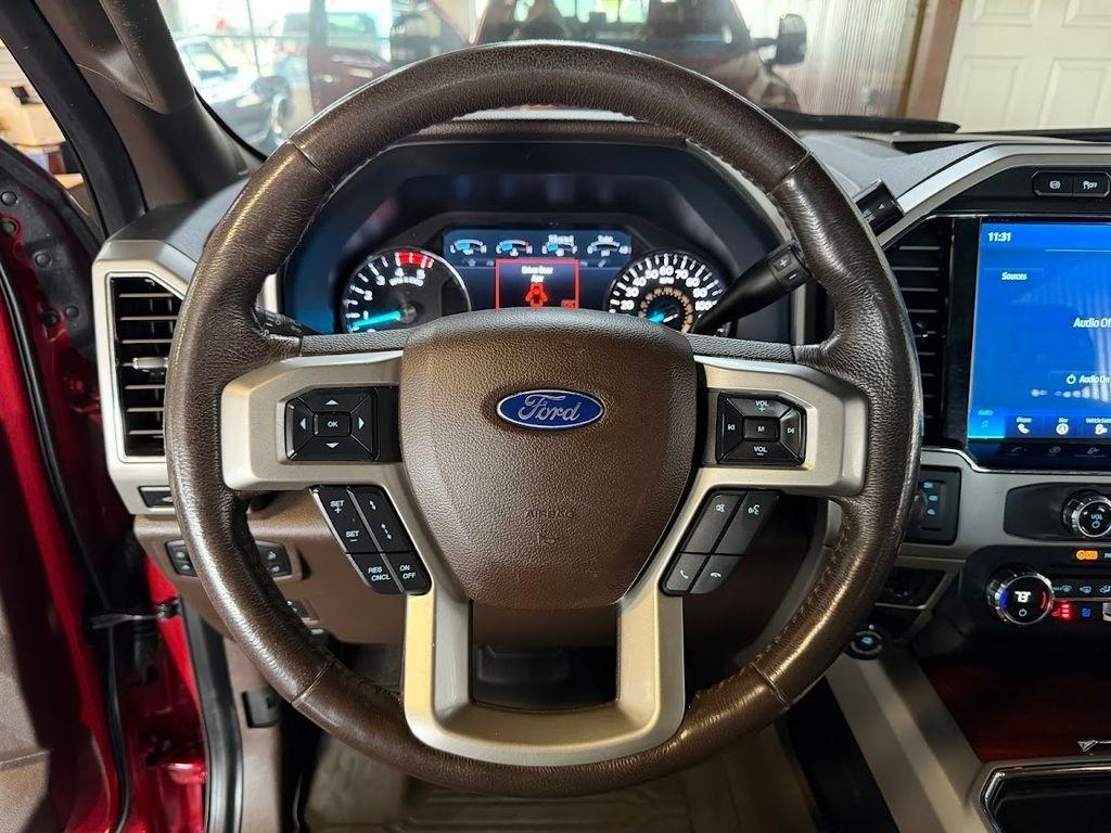 Ford F-350 SD King Ranch Crew Cab Long Bed DRW 4WD 2022