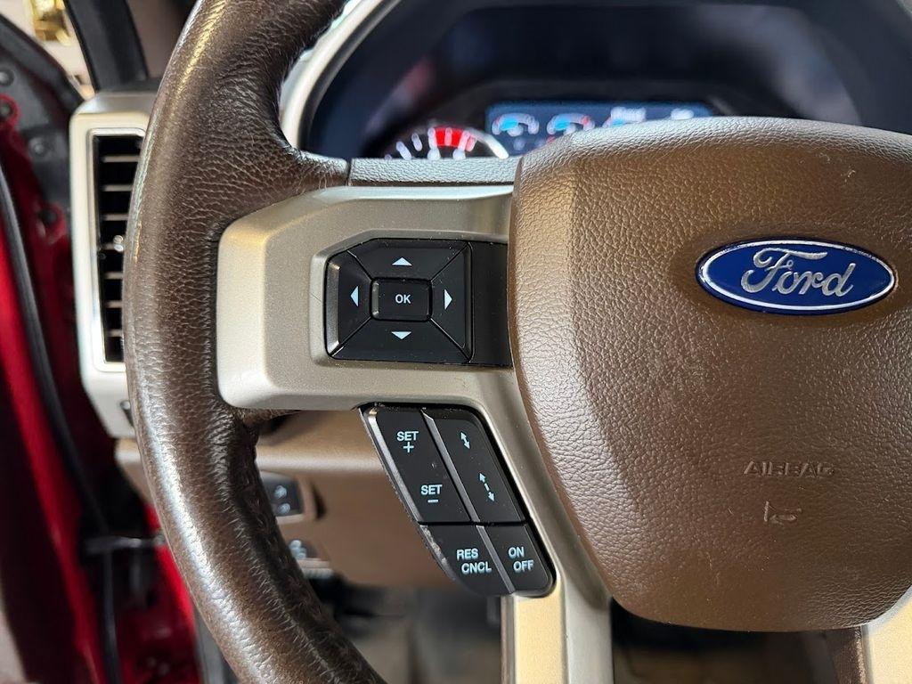 Ford F-350 SD King Ranch Crew Cab Long Bed DRW 4WD 2022