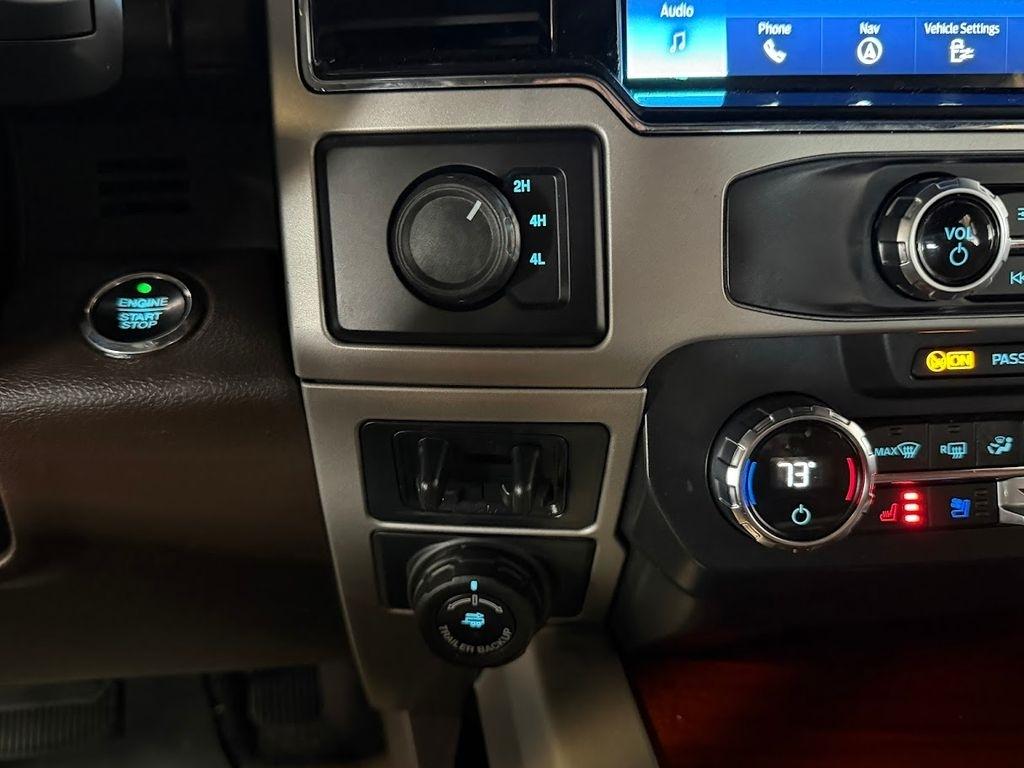 Ford F-350 SD King Ranch Crew Cab Long Bed DRW 4WD 2022