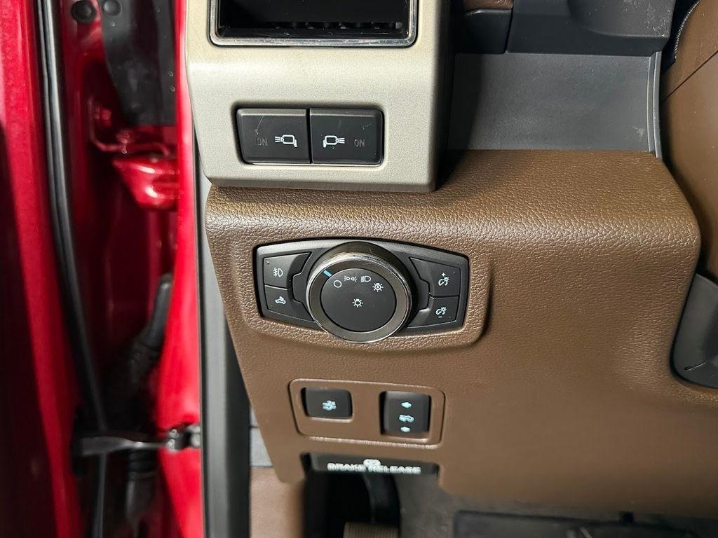 Ford F-350 SD King Ranch Crew Cab Long Bed DRW 4WD 2022