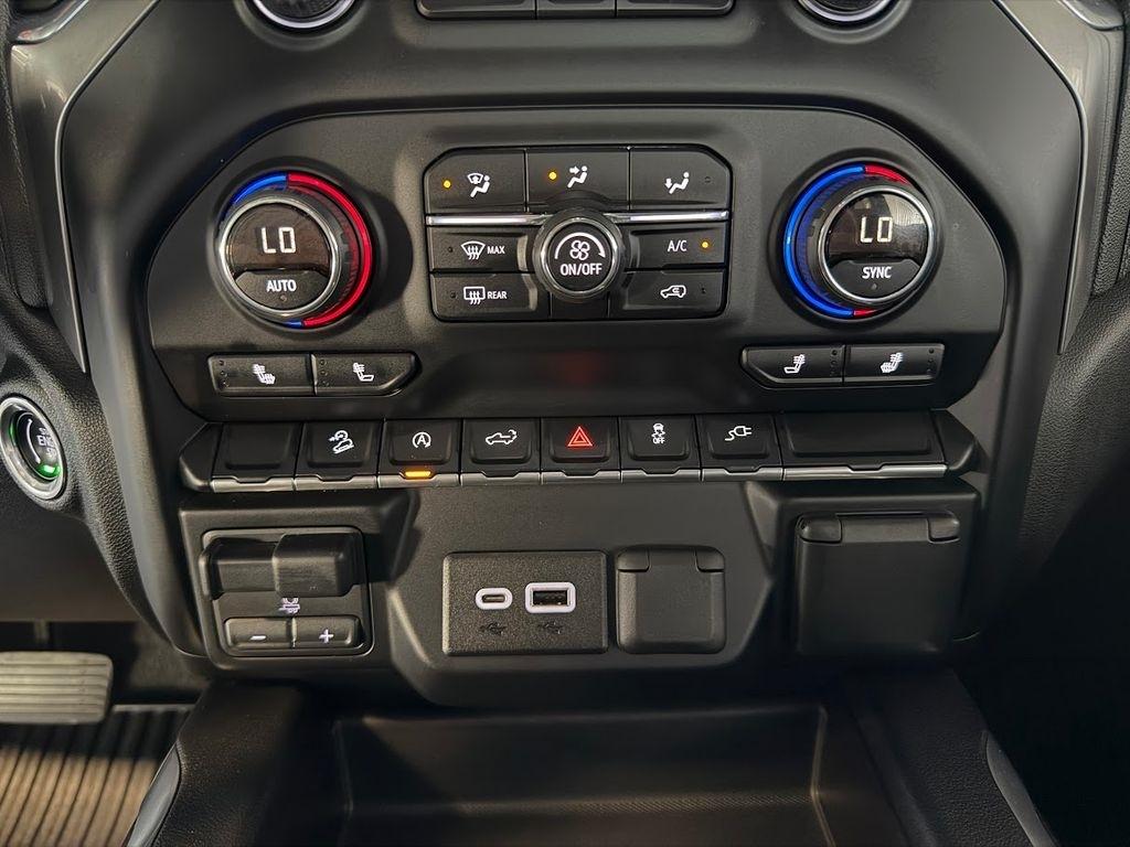 Chevrolet Silverado 1500 RST Crew Cab 4WD 2019