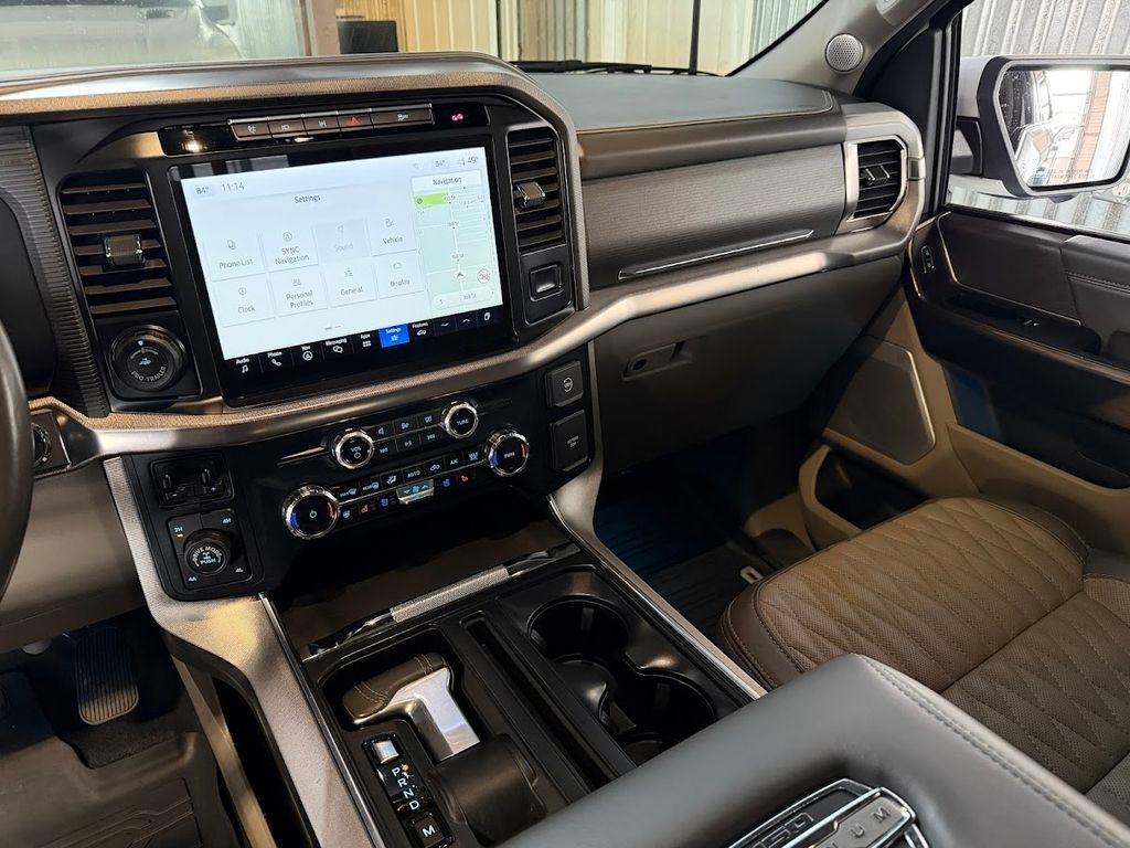 Ford F-150 Platinum SuperCrew 5.5-ft. Bed 4WD 2024