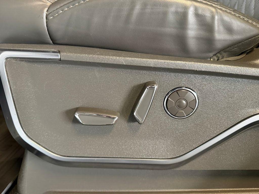 Ford F-150 Platinum SuperCrew 5.5-ft. Bed 4WD 2024