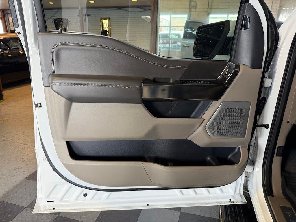 Ford F-150 Platinum SuperCrew 5.5-ft. Bed 4WD 2024