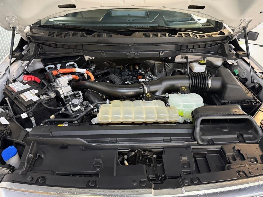 Ford F-150 Platinum SuperCrew 5.5-ft. Bed 4WD 2024