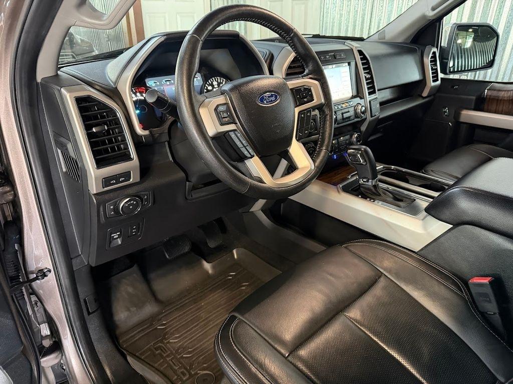 Ford F-150 Lariat SuperCrew 5.5-ft. Bed 4WD 2019
