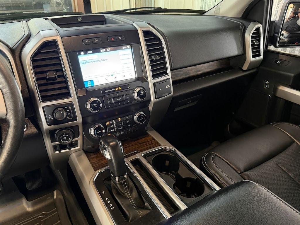 Ford F-150 Lariat SuperCrew 5.5-ft. Bed 4WD 2019