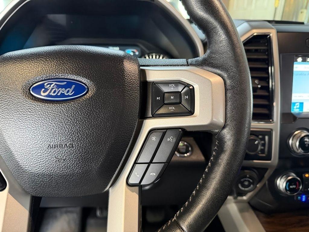 Ford F-150 Lariat SuperCrew 5.5-ft. Bed 4WD 2019