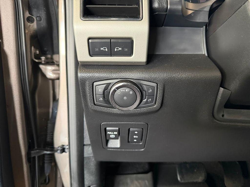 Ford F-150 Lariat SuperCrew 5.5-ft. Bed 4WD 2019