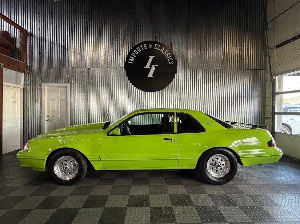Ford Thunderbird Coupe 1987