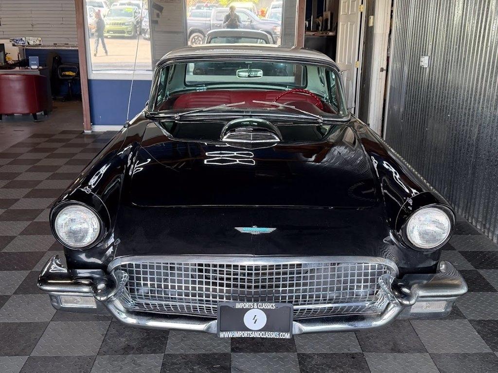 Ford Thunderbird  1957