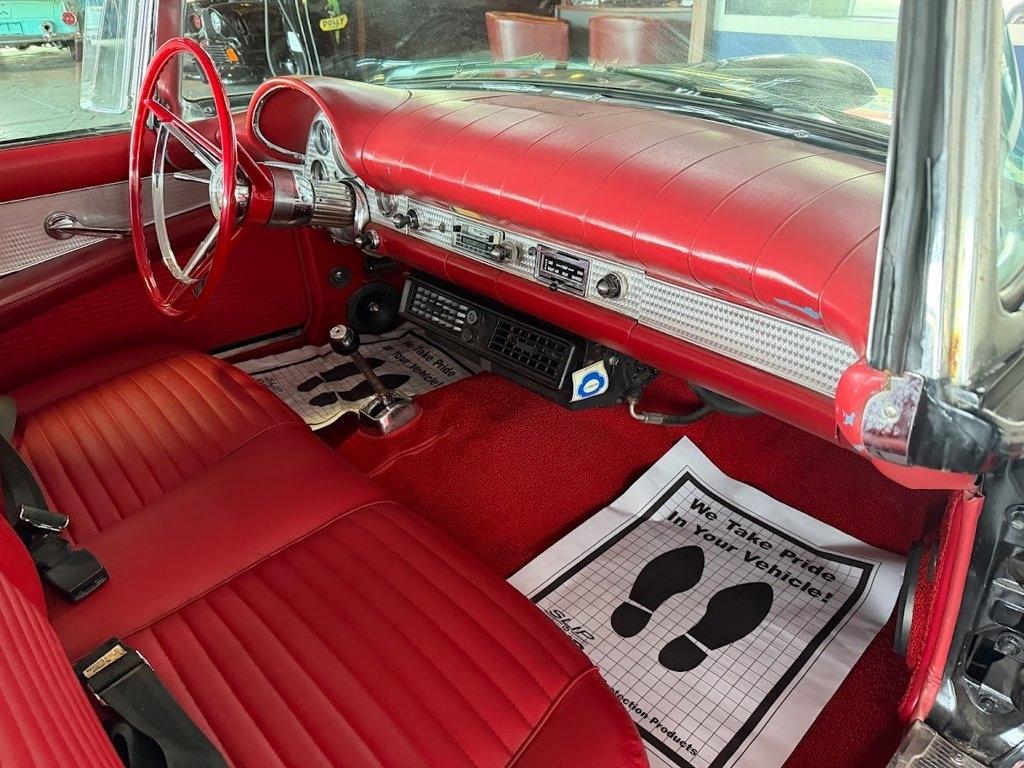 Ford Thunderbird  1957