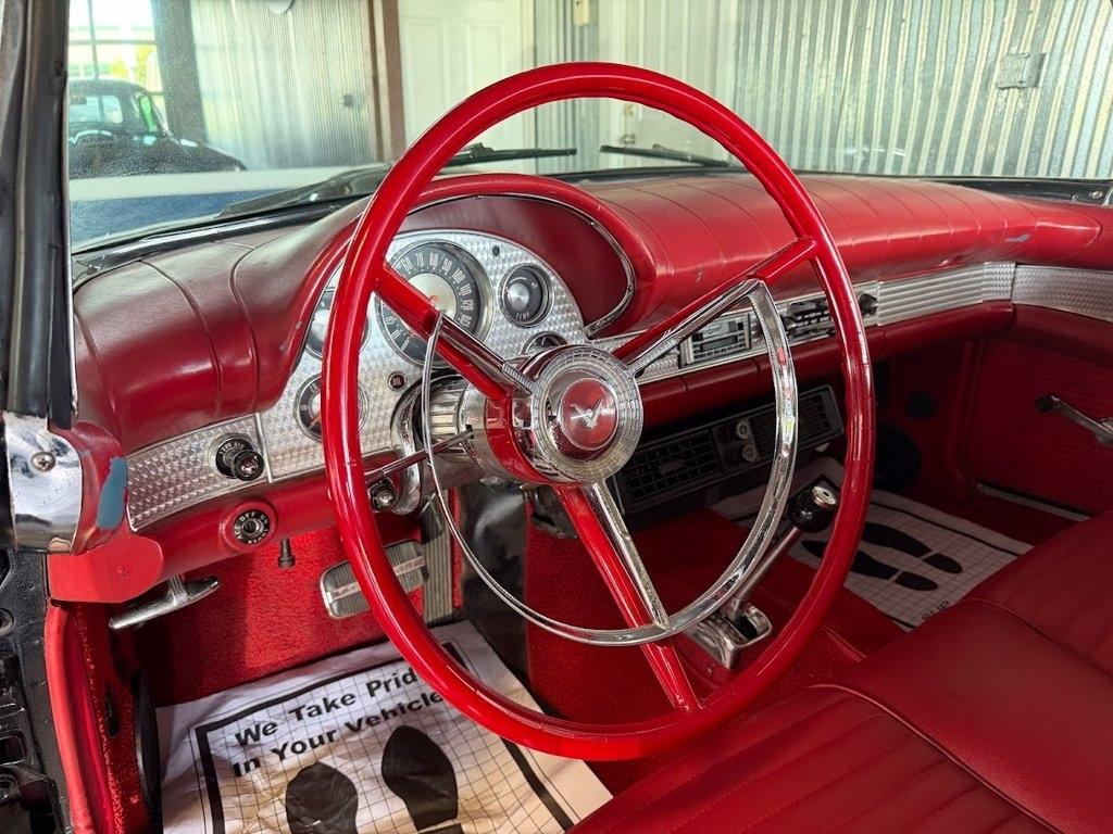 Ford Thunderbird  1957