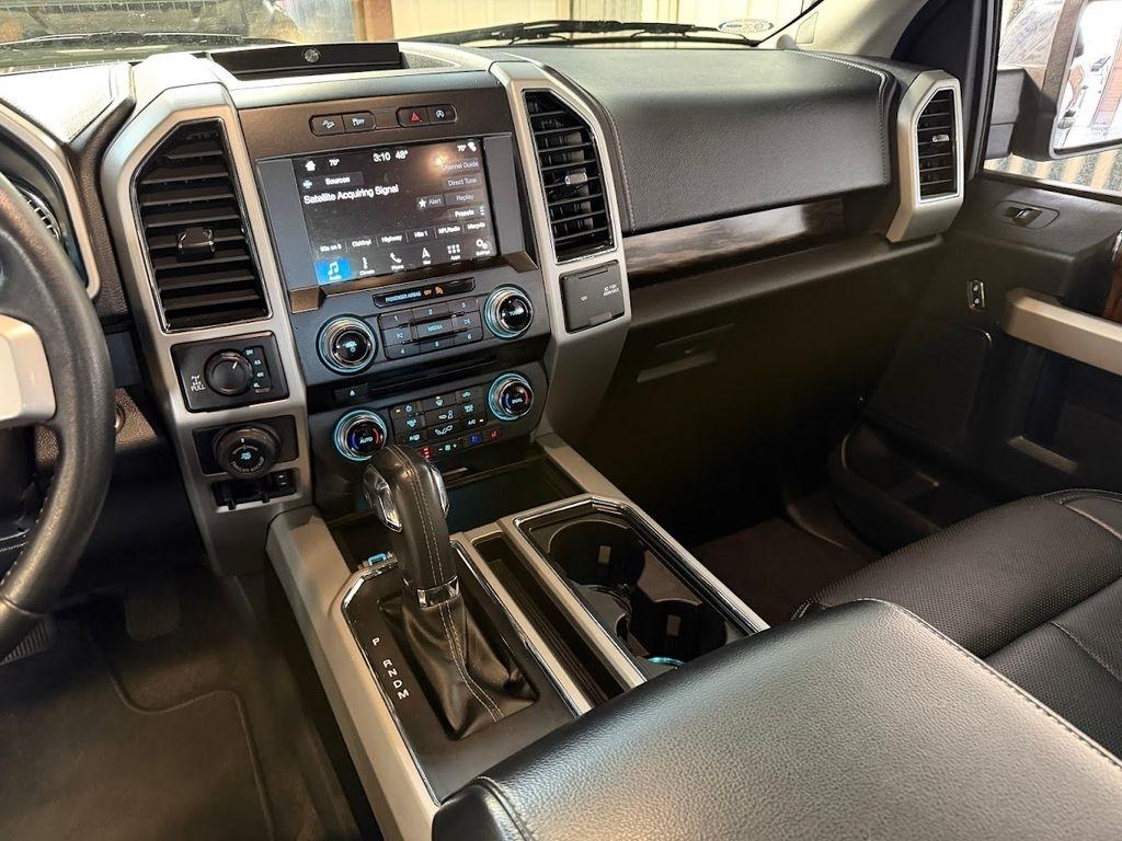 Ford F-150 Lariat 4WD SuperCrew 5.5' Box 2018