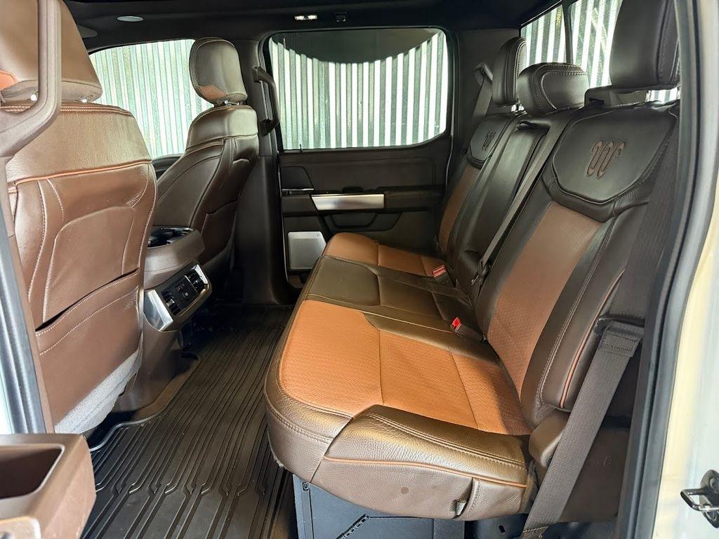 Ford F-350 SD King Ranch Crew Cab Long Bed 4WD 2023